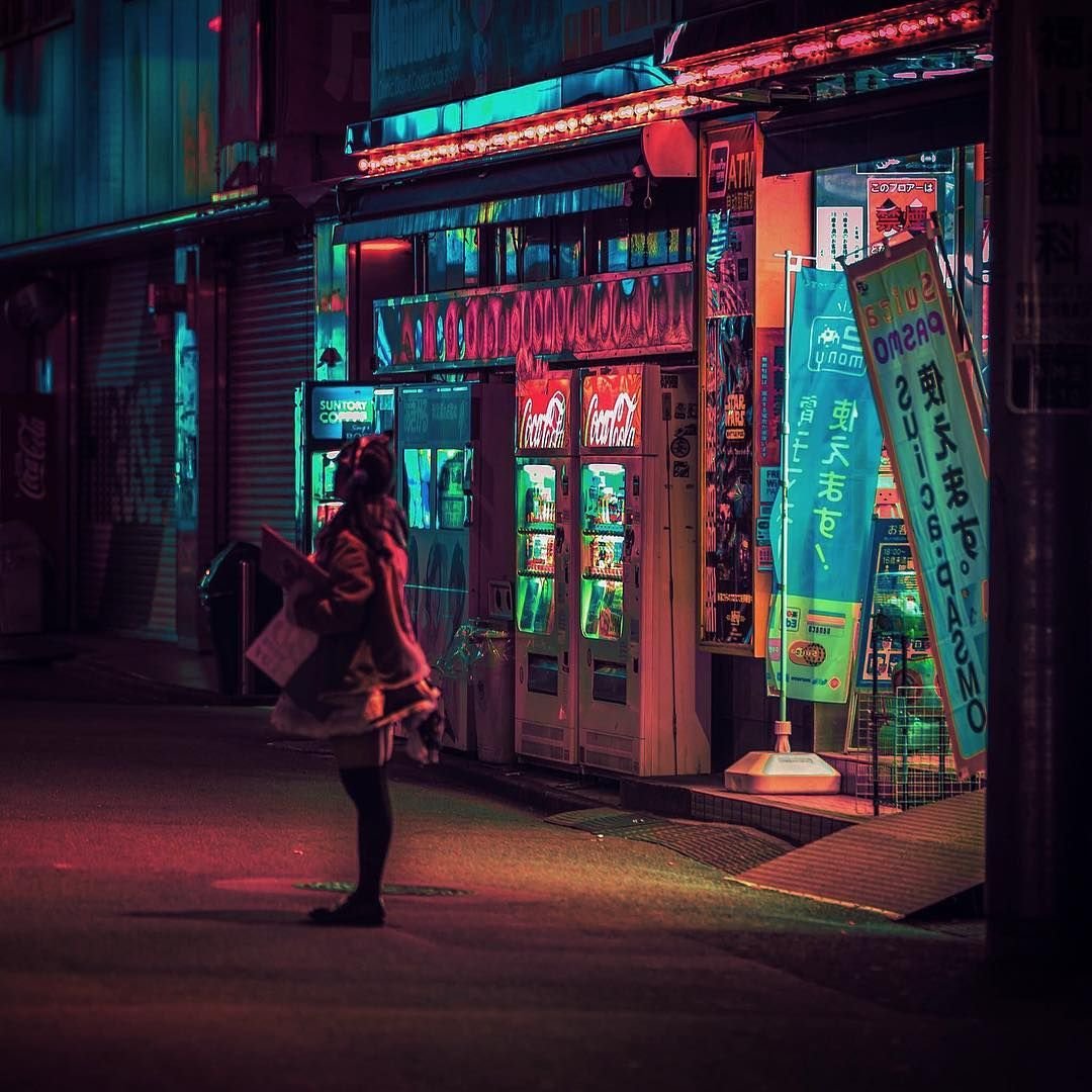 Витрина ночью. Токио Найт. Неон витрины Токио. Liam Wong. Японская девушка в ночном городе.